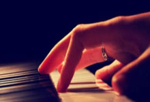 意大利队在悬崖边反超对手获胜